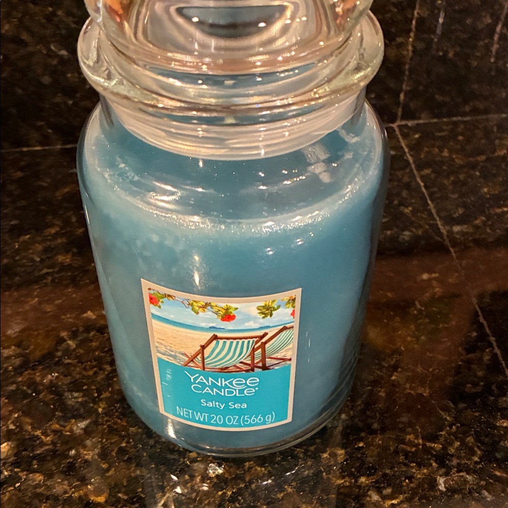 Yankee Candle Salty Sea Blue Jar